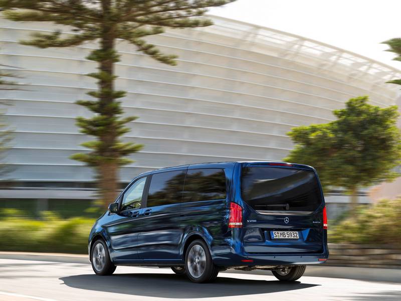 Фото автомобиля Mercedes-Benz V-Класс (2014)